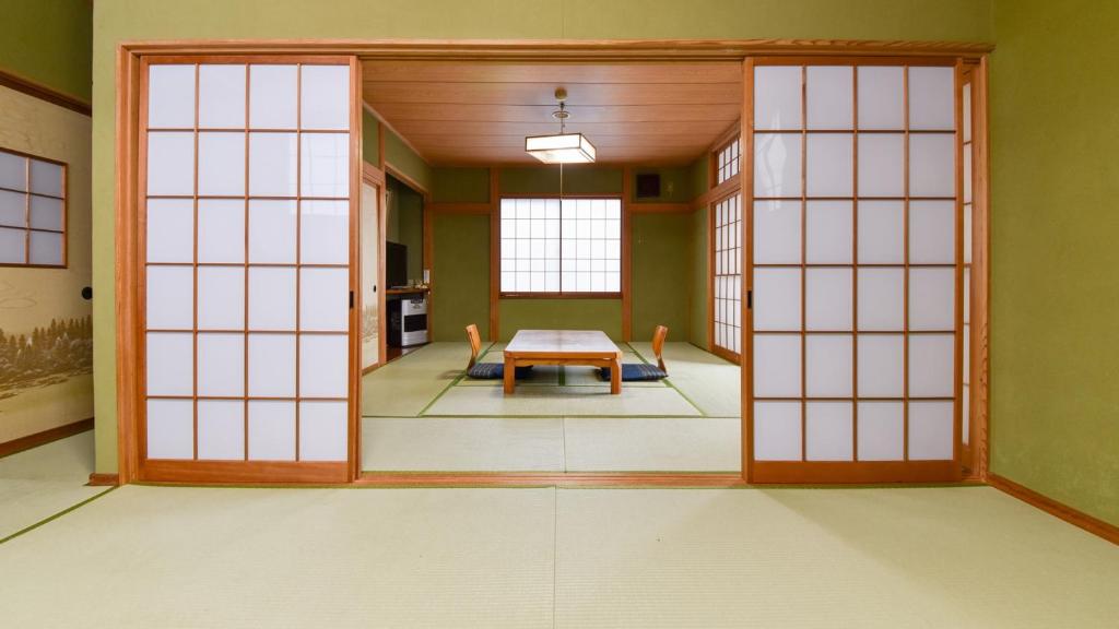 Yamanoyu Sekizen Seki Onsen Accommodation