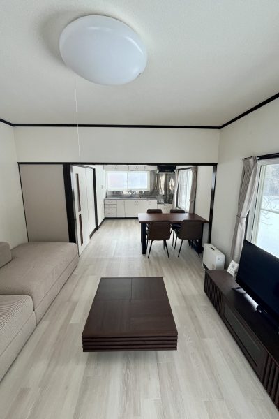 koguma chalet myoko lounge